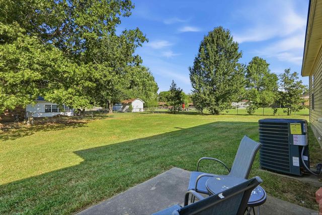 15 Griffin St, Ward, AR 72176