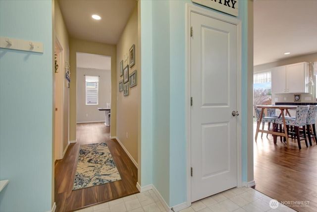 5488 Buckhorn Way, Mount Vernon, WA 98273