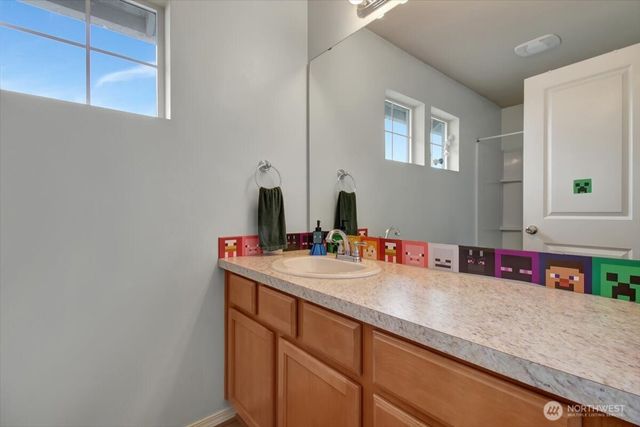 5488 Buckhorn Way, Mount Vernon, WA 98273