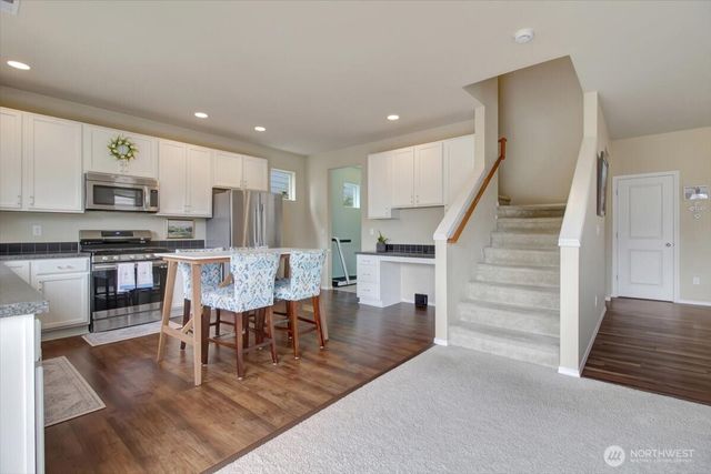 5488 Buckhorn Way, Mount Vernon, WA 98273