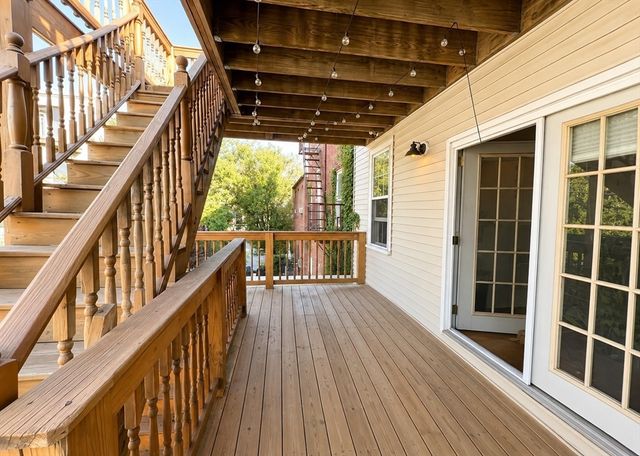 6 Vinton 2, Boston, MA 02127