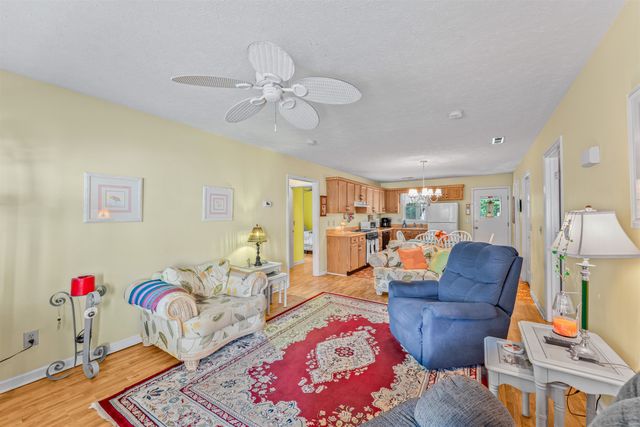 3406 Turner St., North Myrtle Beach, SC 29582