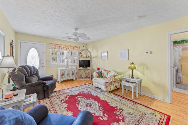 3406 Turner St., North Myrtle Beach, SC 29582