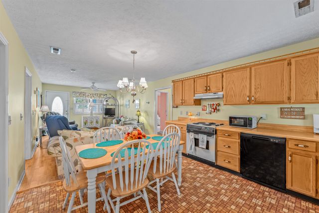 3406 Turner St., North Myrtle Beach, SC 29582