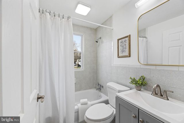 4104 MAPLE RD, Suitland, MD 20746