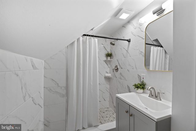 4104 MAPLE RD, Suitland, MD 20746