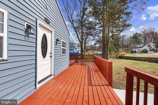 4104 MAPLE RD, Suitland, MD 20746