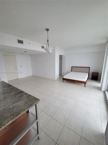 185 SW 7th Street 3500, Miami, FL 33130
