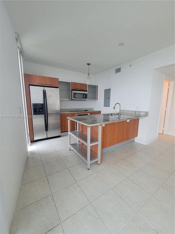 185 SW 7th Street 3500, Miami, FL 33130