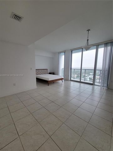 185 SW 7th Street 3500, Miami, FL 33130