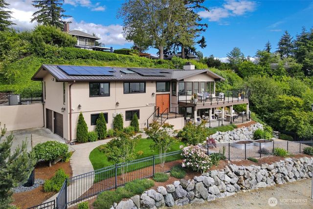 10960 39th Avenue SW, Seattle, WA 98146