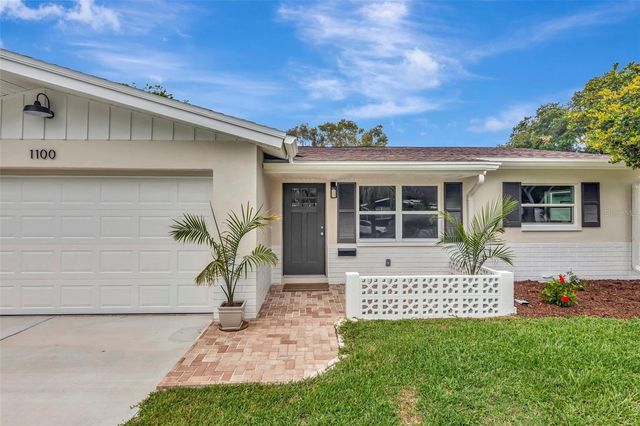 1100 58TH AVENUE S, St Petersburg, FL 33705