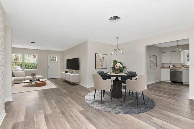 1100 58TH AVENUE S, St Petersburg, FL 33705