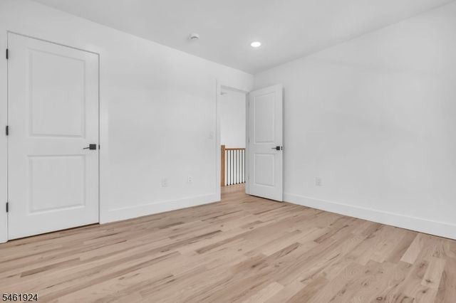 17 S Midland Ave, Kearny Town, NJ 07032