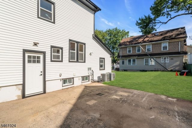 17 S Midland Ave, Kearny Town, NJ 07032