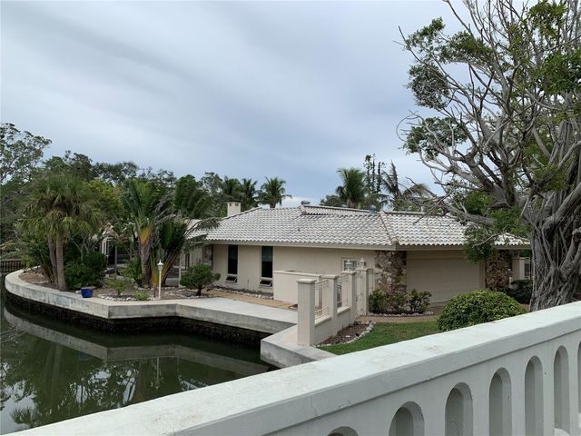 4839 PRIMROSE PATH, Sarasota, FL 34242