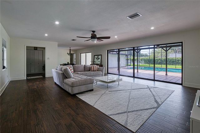 1809 PEPPERIDGE DRIVE, Orlando, FL 32806