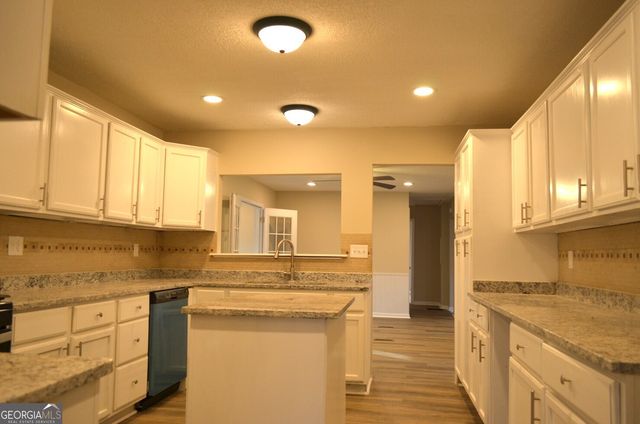 95 Big Buck Trail, Jackson, GA 30233