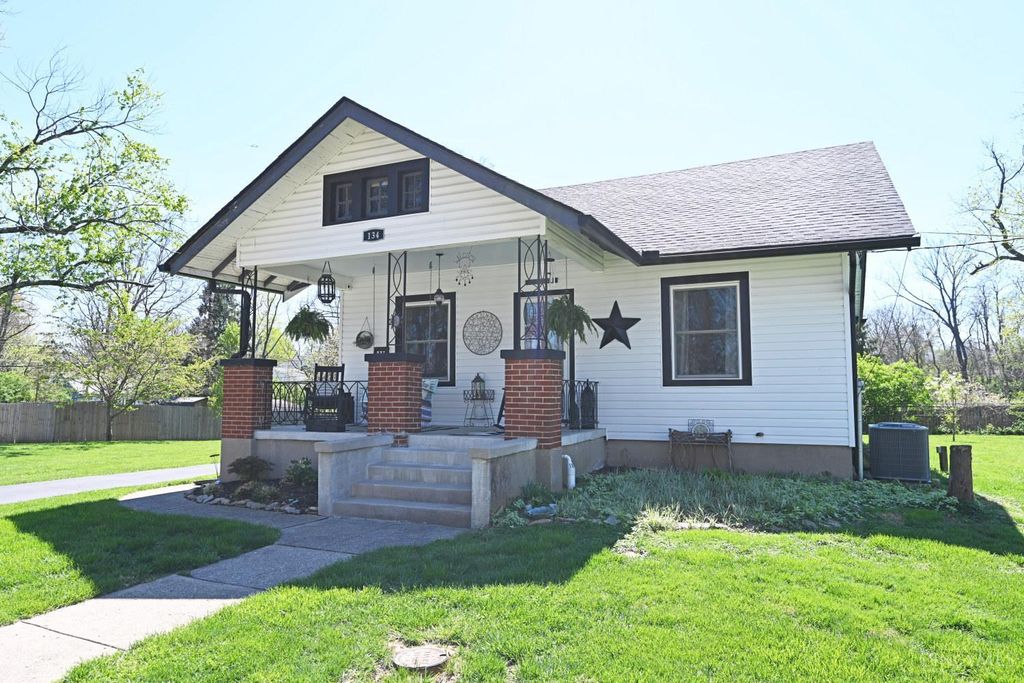 134 Oak Street, Loveland, OH 45140