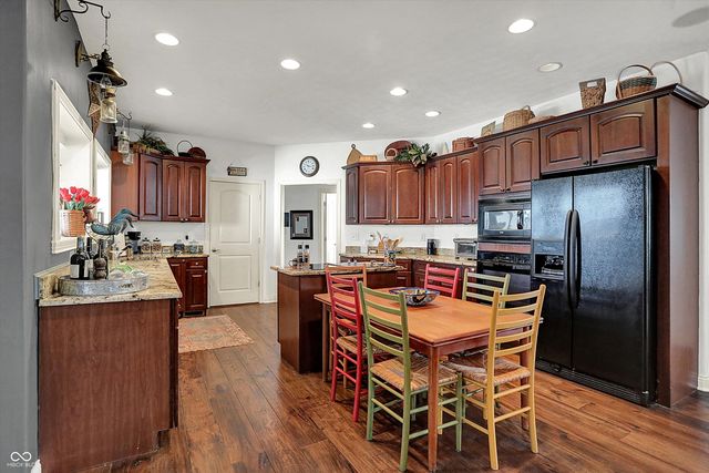 7241 Rooses Drive, Indianapolis, IN 46217