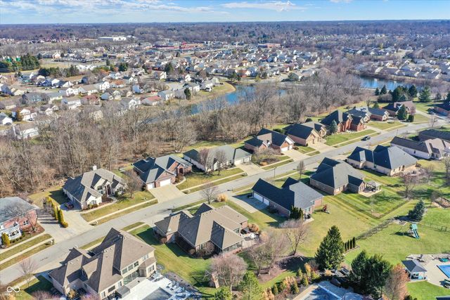 7241 Rooses Drive, Indianapolis, IN 46217