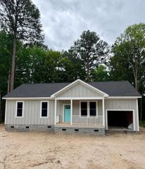 5811 Octavia Avenue, Ravenel, SC 29470