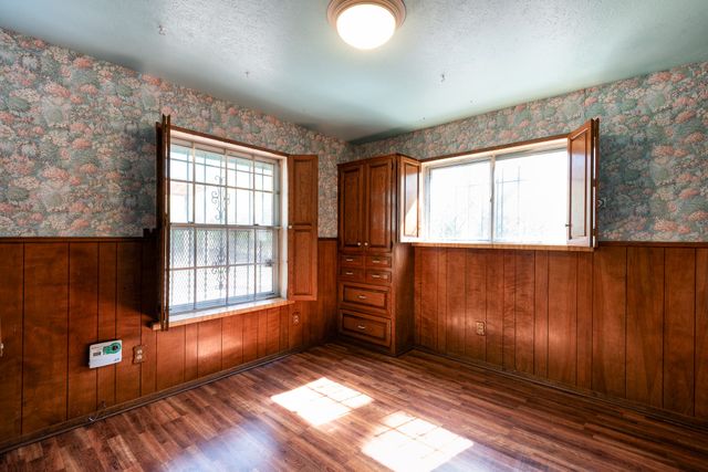 5731 Mona Lane, Dallas, TX 75236