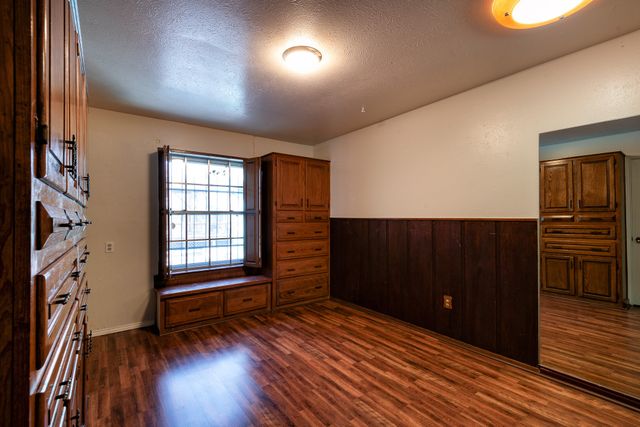 5731 Mona Lane, Dallas, TX 75236