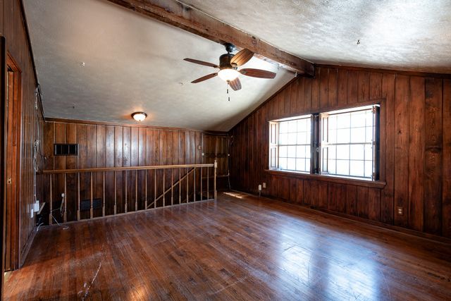 5731 Mona Lane, Dallas, TX 75236