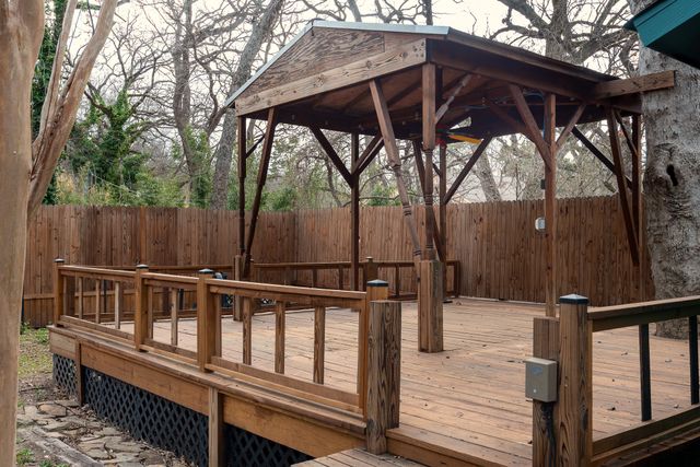 5731 Mona Lane, Dallas, TX 75236