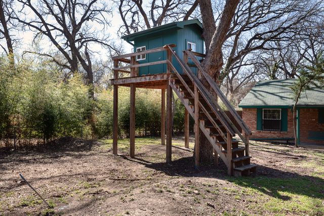 5731 Mona Lane, Dallas, TX 75236