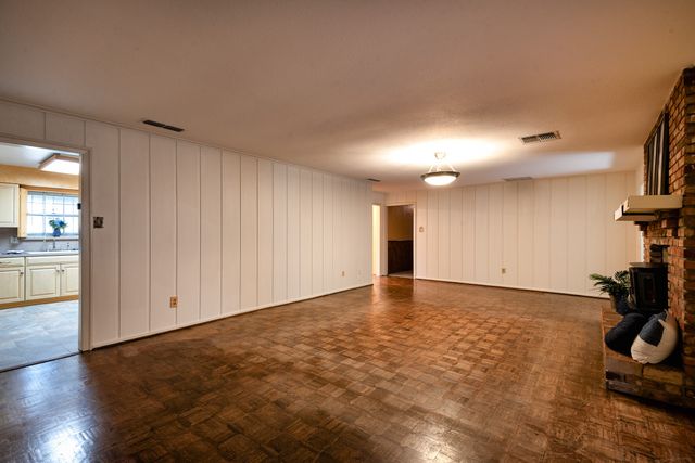 5731 Mona Lane, Dallas, TX 75236