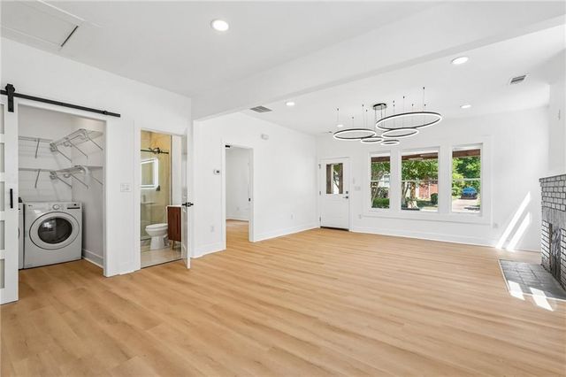 994 Katherwood Drive SW, Atlanta, GA 30310