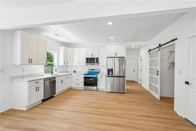 994 Katherwood Drive SW, Atlanta, GA 30310