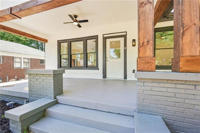 994 Katherwood Drive SW, Atlanta, GA 30310