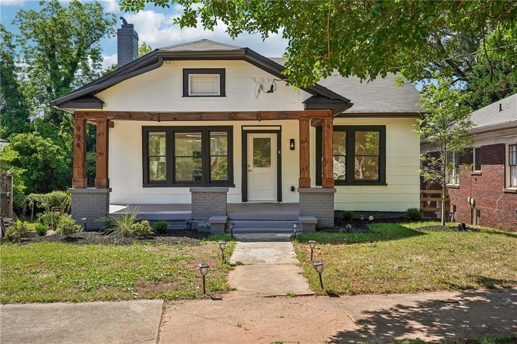 994 Katherwood Drive SW, Atlanta, GA 30310
