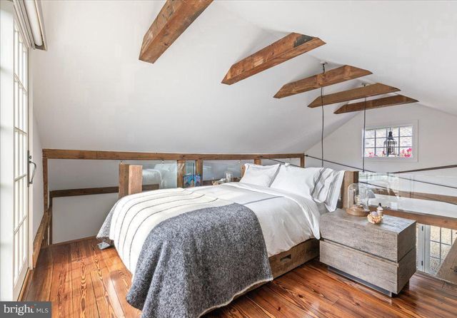 5966 MECHANICSVILLE RD, New Hope, PA 18938