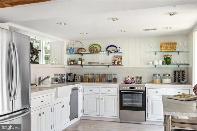 5966 MECHANICSVILLE RD, New Hope, PA 18938