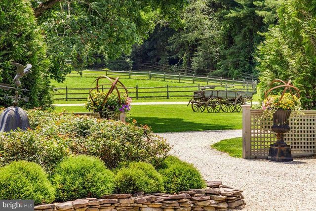 5966 MECHANICSVILLE RD, New Hope, PA 18938