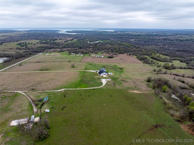 10189 Muncrief Road, Kingston, OK 73439