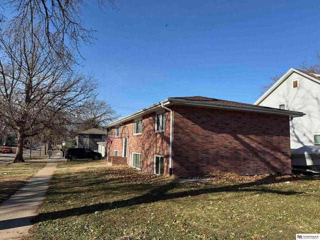 2930 N Street, Lincoln, NE 68510