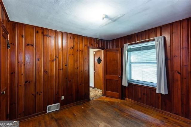 2243 Mark Trail, Decatur, GA 30032