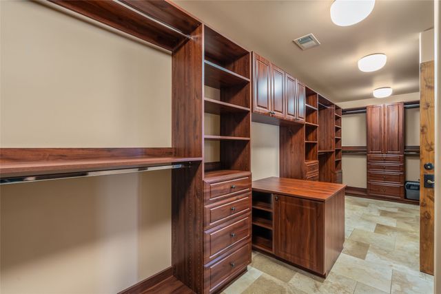 12 E Golden Eagle, Santa Fe, NM 87506