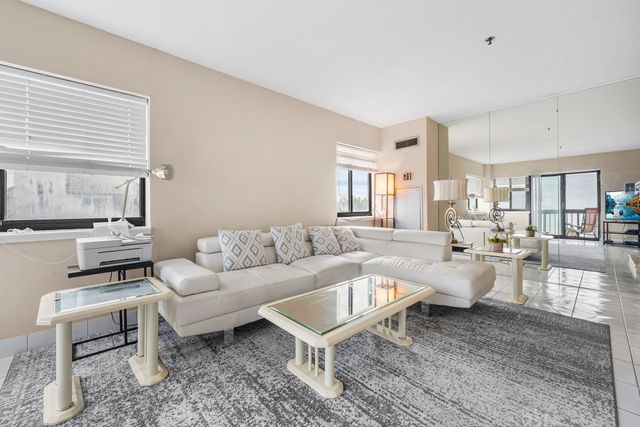 474 Revere Beach Blvd 202, Revere, MA 02151