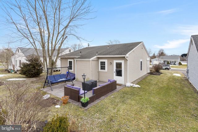 47 CHATHAM PL, Southampton, NJ 08088