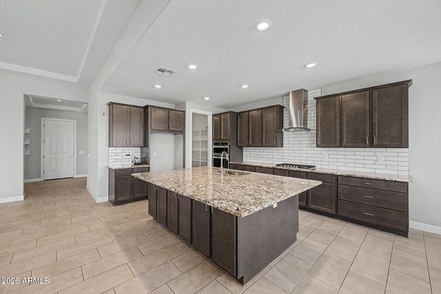 18236 W SANDLEWOOD Drive, Goodyear, AZ 85338