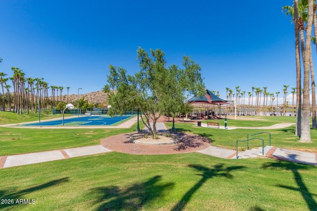 18236 W SANDLEWOOD Drive, Goodyear, AZ 85338