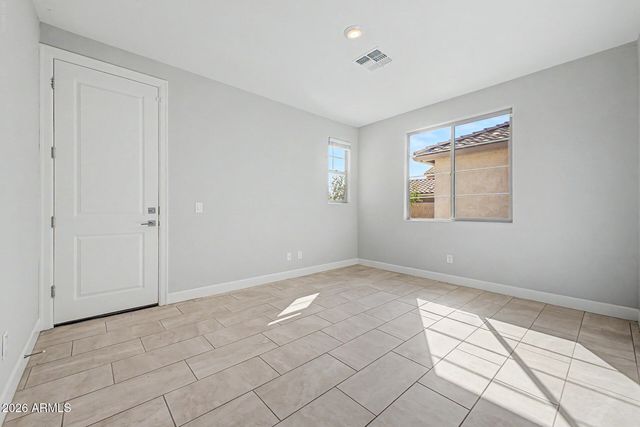 18236 W SANDLEWOOD Drive, Goodyear, AZ 85338