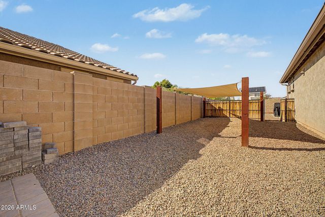 18236 W SANDLEWOOD Drive, Goodyear, AZ 85338