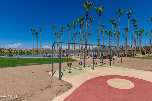 18236 W SANDLEWOOD Drive, Goodyear, AZ 85338